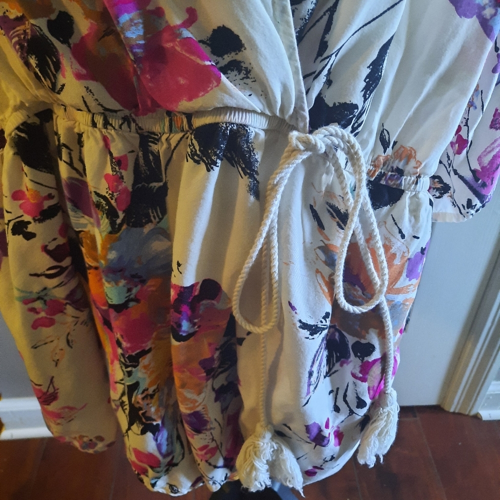 Umgee Romper - Picture 2 of 5